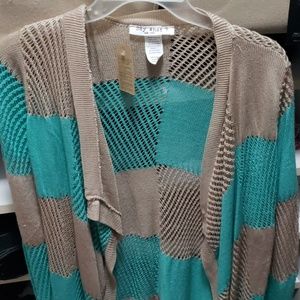 Super cute  cardigan